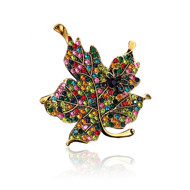 Stylish Vintage Colored Rhinestone Maple Leaf Brooch Personality Girl Metal Decorative Christmas Gift