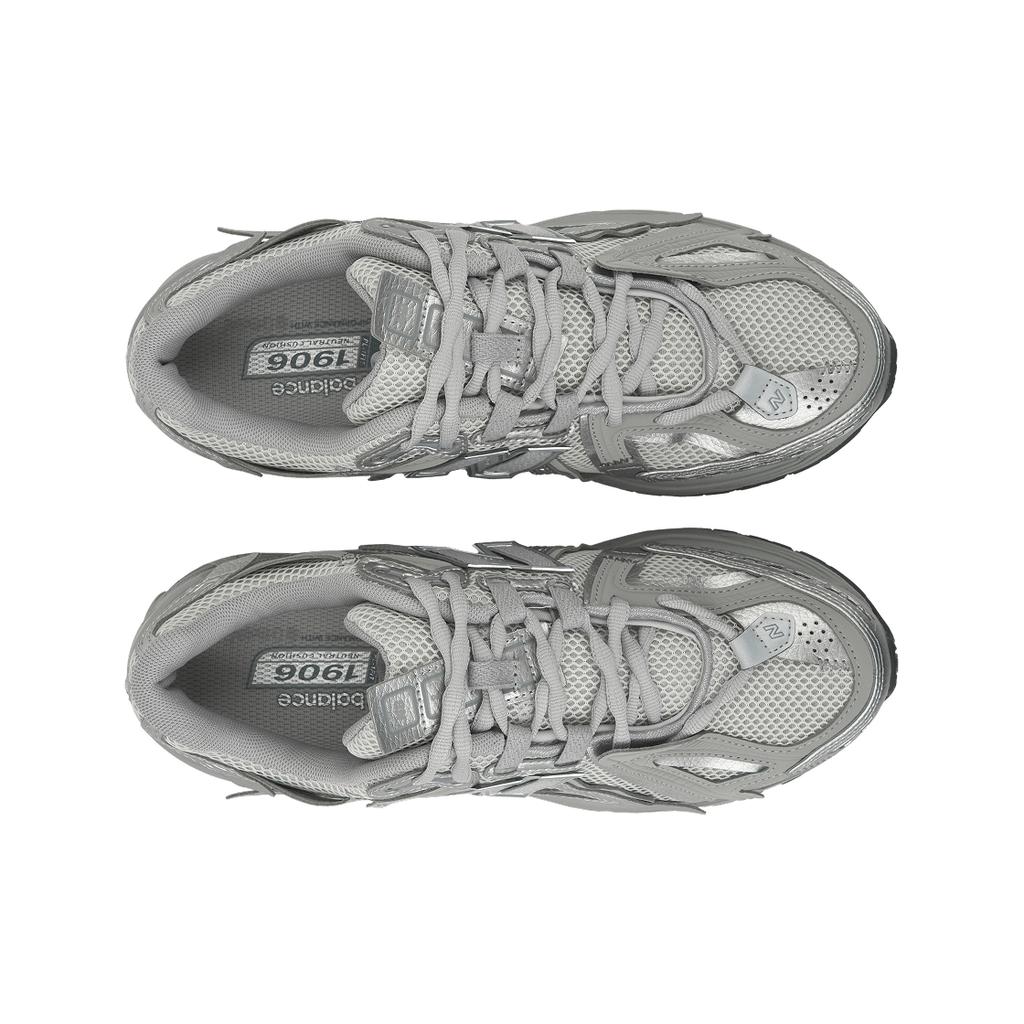 New Balance 1906A Concrete Silver Metallic Unisex Sneakers Grau Brighton-Grau M1906AG