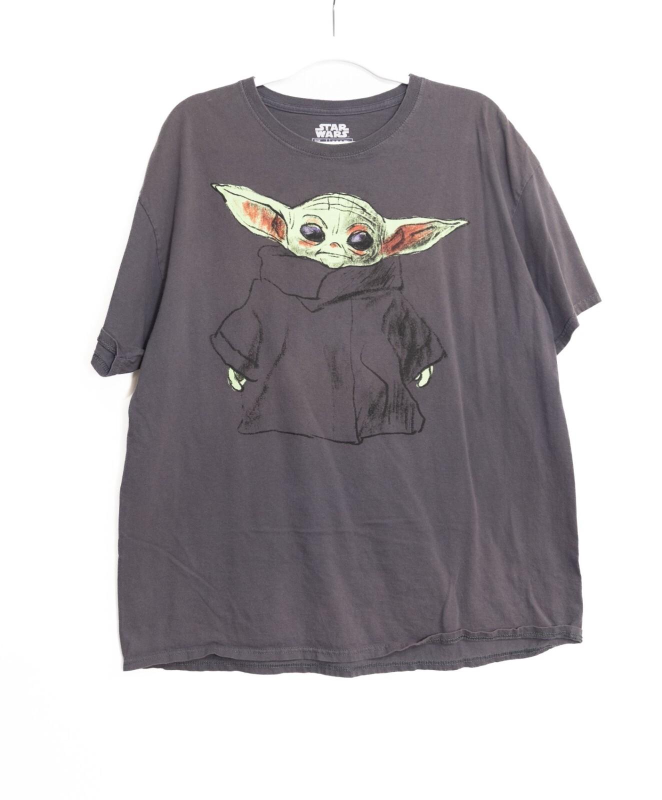Star Wars The Child Baby Yoda Graphic T-Shirt Size XL L