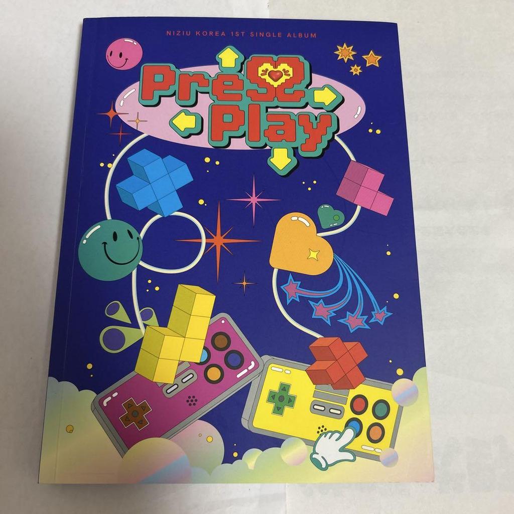 [USED] NiziU Pre-Play 1st Single Album