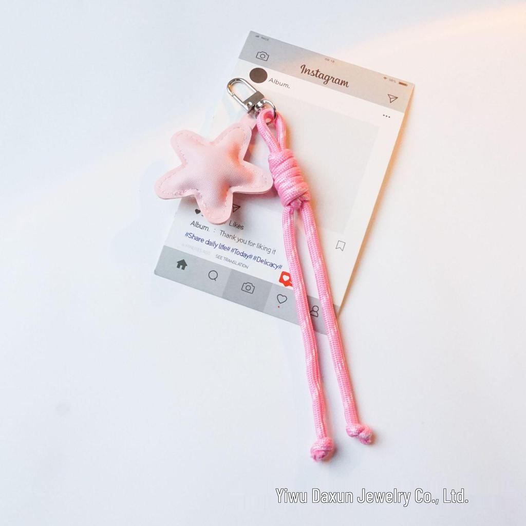 Cartoon Star & Heart Keychain Pendant – Cute Bag Charm & Small Gift