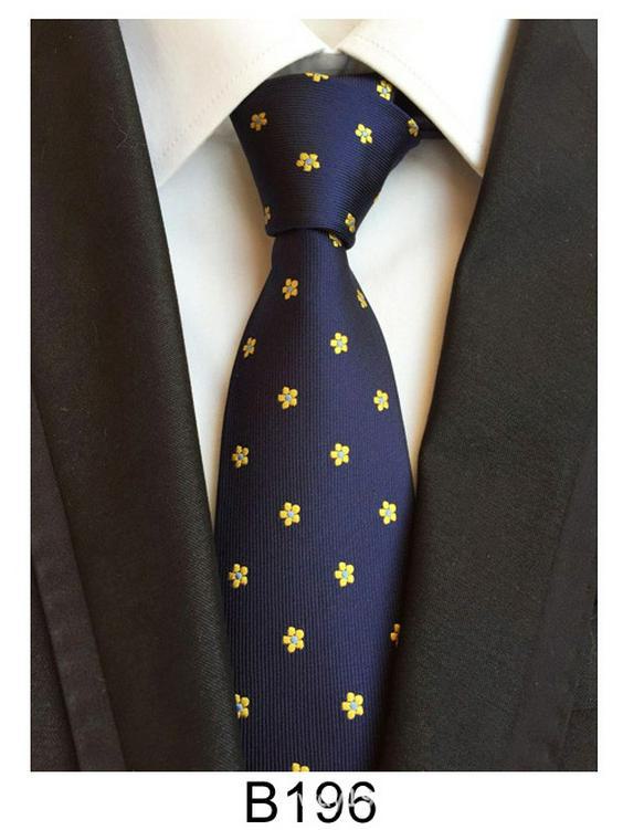 Cravate homme en soie et polyester faite main – Décontractée, formelle ou professionnelle