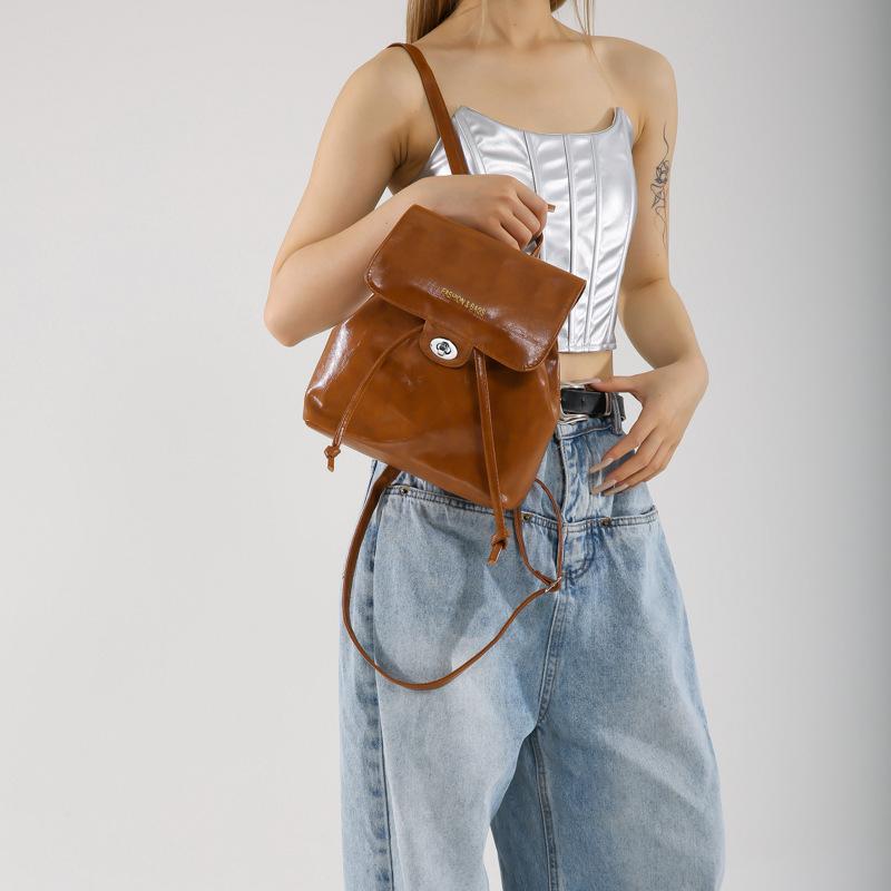 Teplota a ležérní malé kabelky Módní a módní personalizované trendy dámské kabelky Jednoduché nové trendy řetízkové kabelky Batohy