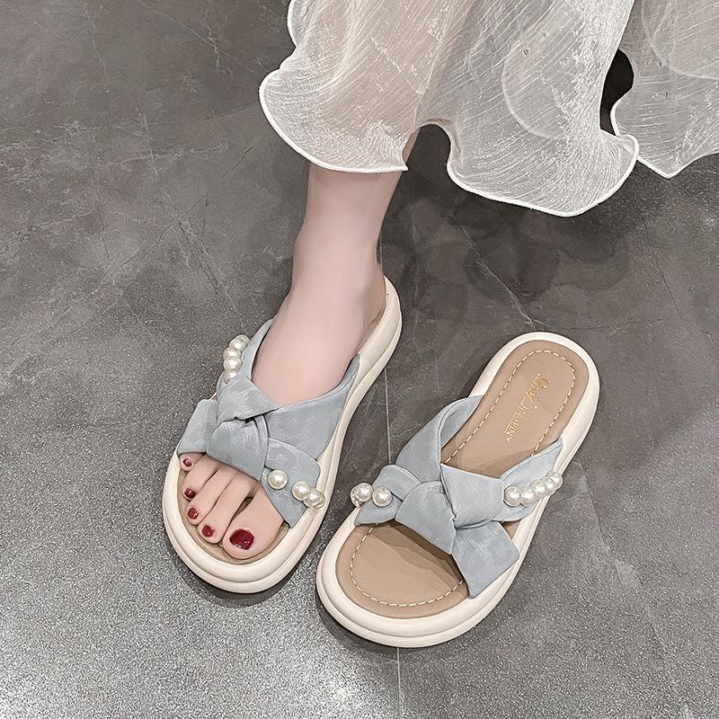 Summer wear 2025 new muffin platform slippers retro versatile with skirt cross with beach sandals women