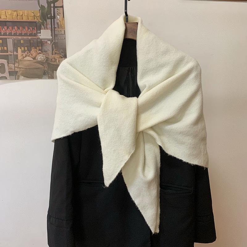 Luochi Knitting Wool-Blend Tassel Triangle Shawl - Women s Plus Size Warm Scarf for Autumn/Winter. 135-175 cm белый
