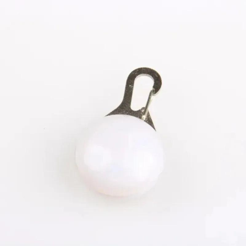 Haustier LED Leuchtanhänger Hundemarke Leuchtend Verlustsicher Licht Blinkhalsbandanhänger für Kleine Mittelgroße und Große Hunde Langlebig Stilvoll