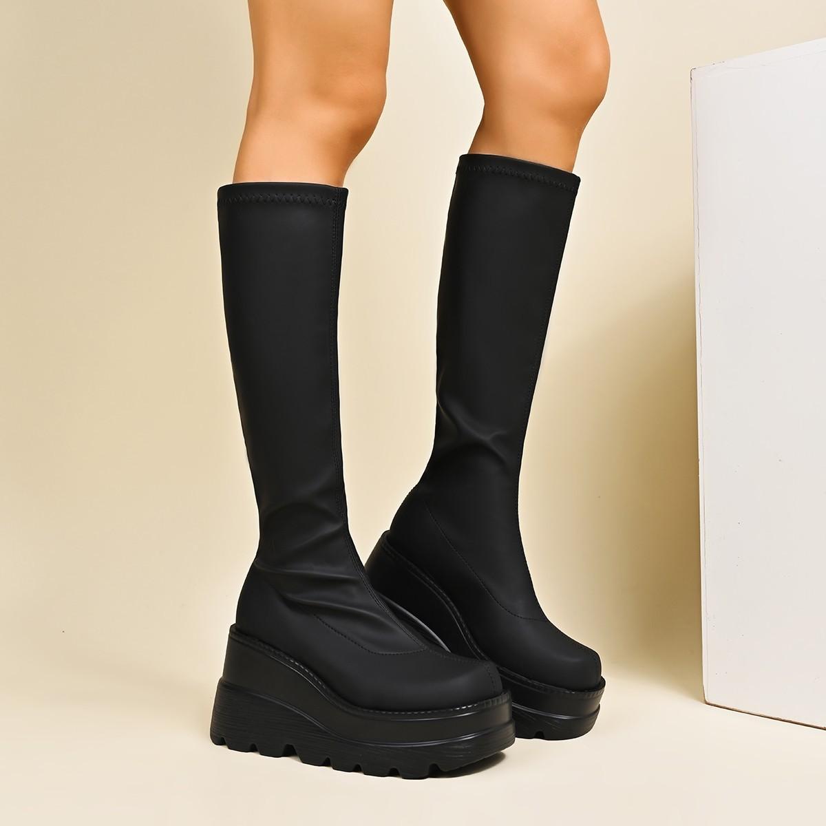 

2025 Новые высокие резиновые сапоги Женская мода Плоские Водонепроницаемые и Нескользящие Японские Длинные Резиновые Сапоги Женские 43 чёрный