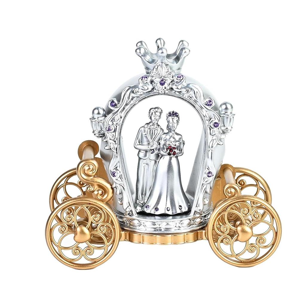 Figurine with Cart – Exquisite Gold & Silver Finish Statue, Perfect for Engagement, Wedding, Adding a Touch of Elegance and Love to Your Home Decor