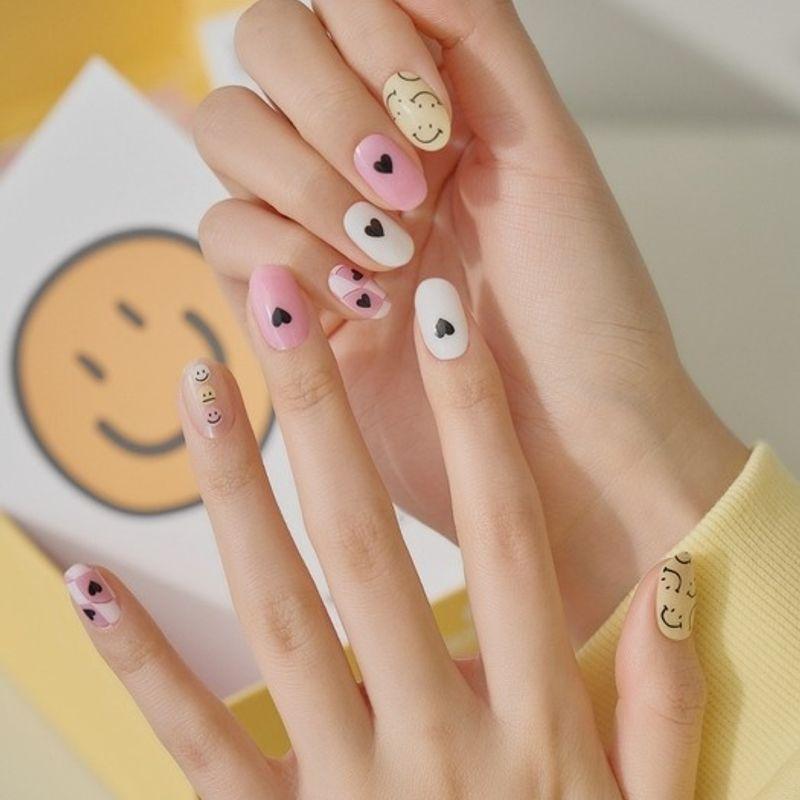 EDGEU Shop Gel Smile Three Brothers Adhesive Gel Nails 28pcs Smile Three Brothers