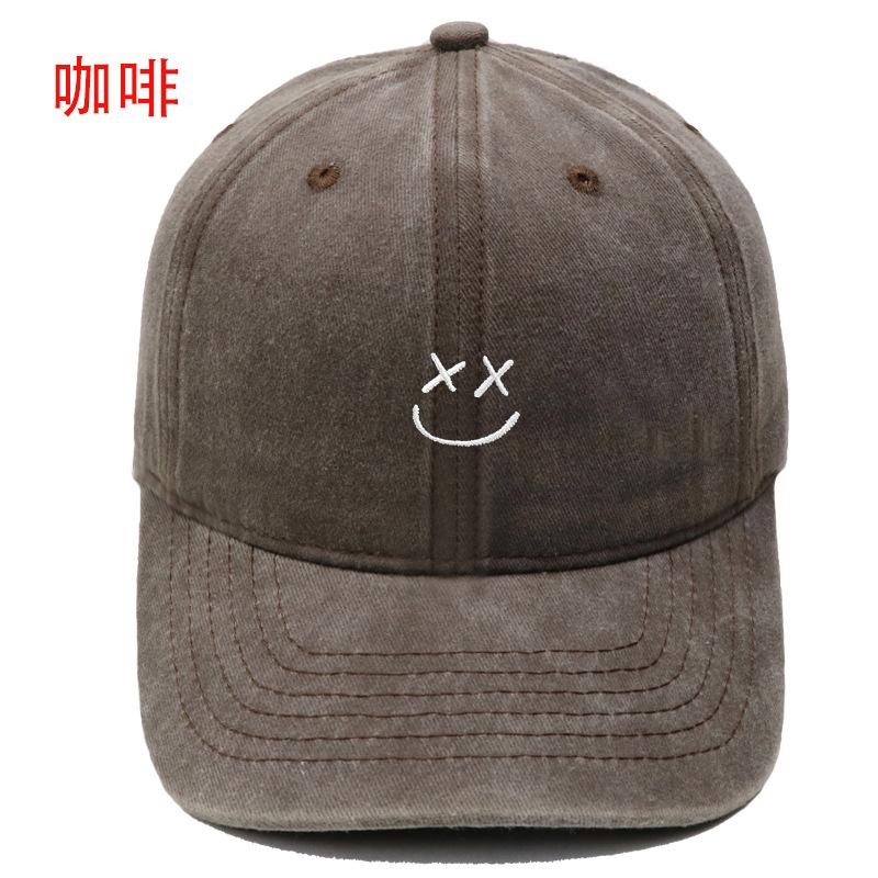 Cute smiley face embroidered baseball cap simple versatile cap outdoor leisure sun protection hat