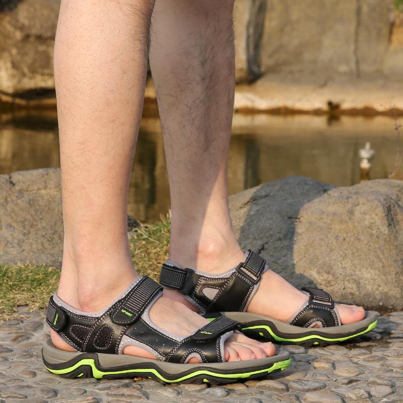 2025 Foreign Trade New Men's Sandals First Layer Cowhide Non-slip Beach Shoes Large Size Casual Shoes Sandals Batch Shoes