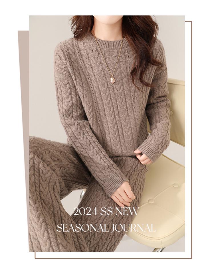 Women's 24 Autumn/Winter Korean Loose Twisted Wool Suit: Cozy Round Neck Sweater & Straight Pants Set