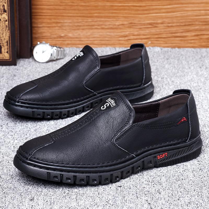 Men's Leather Shoes Casual Round Toe Thick Sole Slip-On Men's Shoes Business Men's Shoes  Fashion LightWeight Breathable Shoes