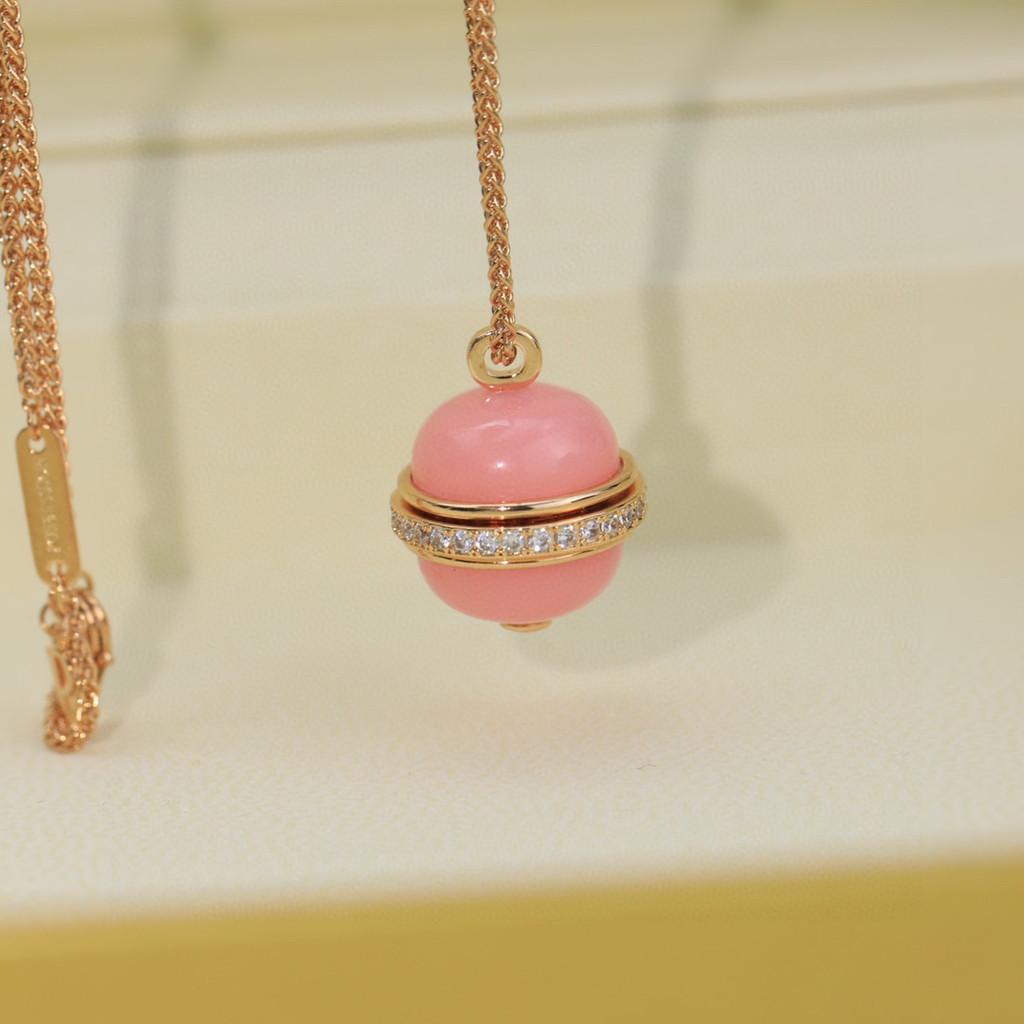 

3D Rotating Ball Pendant Necklace Daily Wear High-quality Jewelry Gift Giving gift for girlfriend daily outfits рожевий