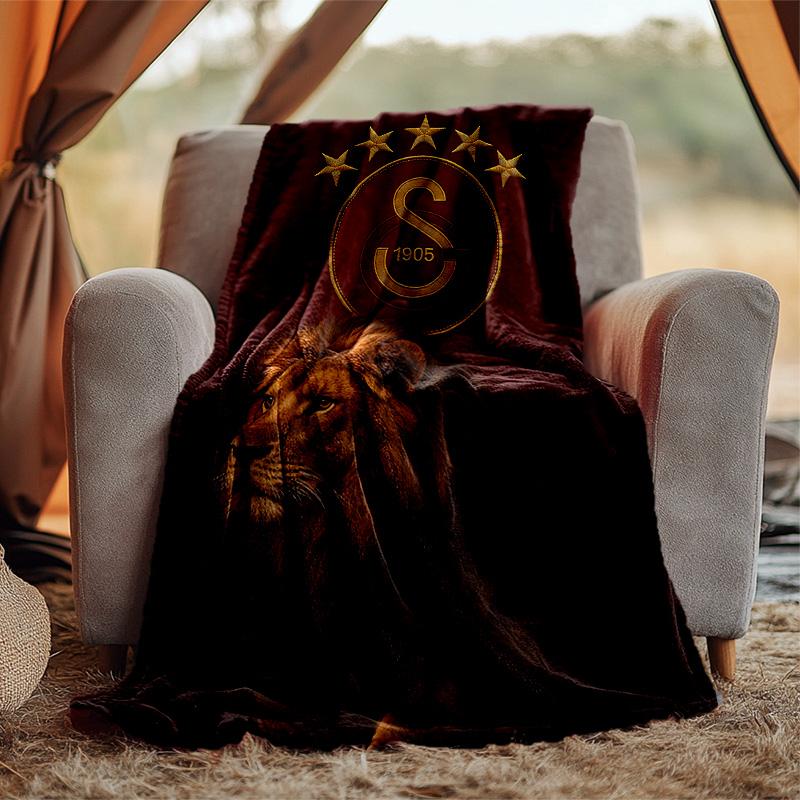 Galatasaray Flannel Blanket Soft Warm All-Season Throw, Design for Camping, Car Travel, Hiking Sofa, Bed, Office Perfect Gift for Parties