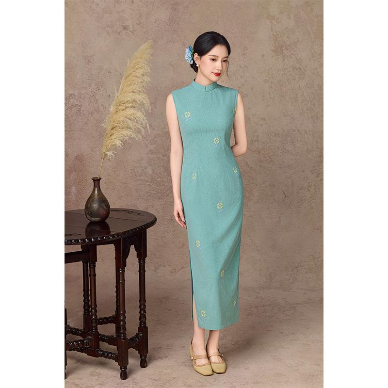 Blue Cheongsam New Chinese 1011 New Women's Autumn Young Daily Wear Cheongsam Elegant Embroidery Slim Fit