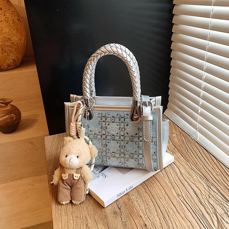 

Simple small square bag casual niche handbag women s new fashion shoulder bag crossbody without pendant серебряный