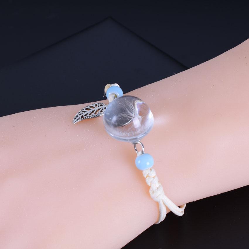 Adjustable Dried Flower Bracelet: Glass Ball with Dandelion & Baby's Breath, Perfect Gift for Best Friends & Couples