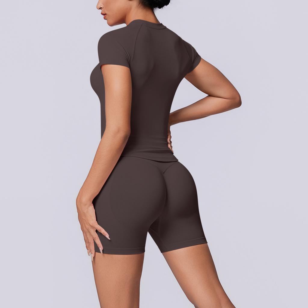 European and American seamless solid color breathable tight high elastic short-sleeved shorts set sports running fitness yoga clothes women