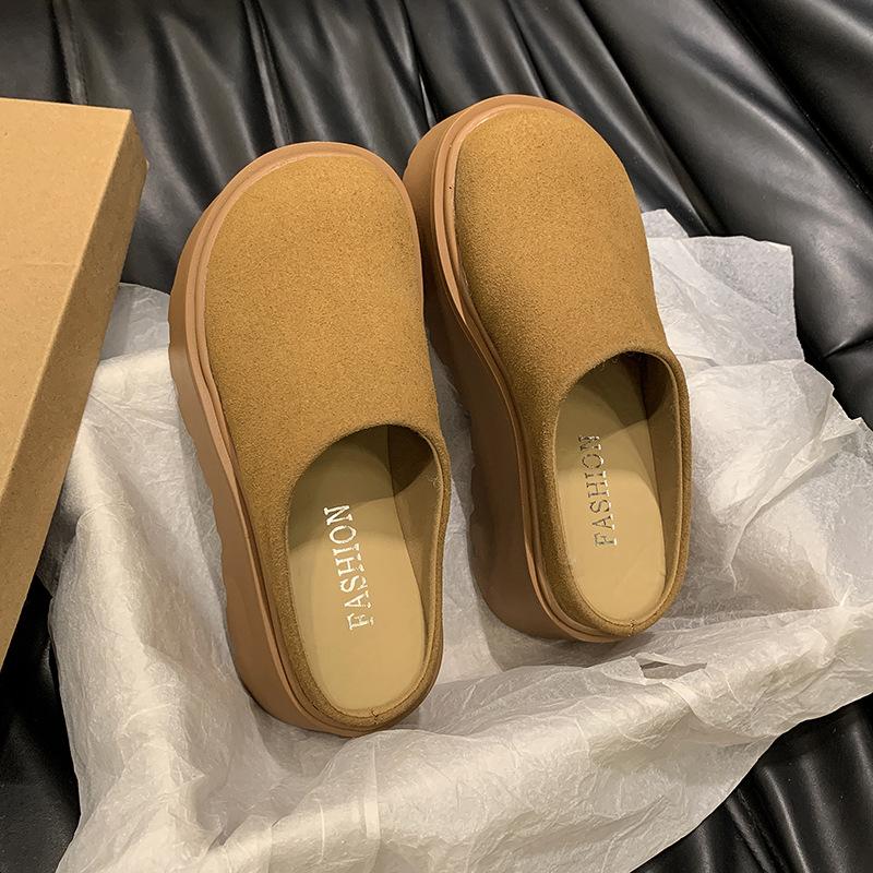 

Полусапожки женские зимние 2025 новые, на толстой подошве, с высокой платформой, с закрытым носком, матовые, ленивые, с маленьким подъемом, с большой головой, маффины 40