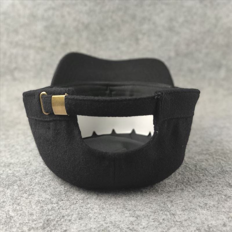 Adjustable Solid Color Minimalist Flat Top Cap - Casual Style, Large Head Size, Men's Hat for Middle-aged and Elderly, Autumn and Winter Warmth