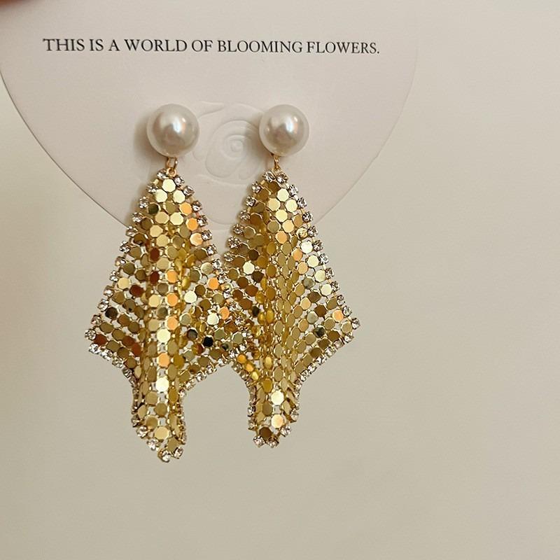 Pearl Earrings Women's High-end Earrings Ear Jewelry High-end Stud Earrings Niche Design Light Luxury