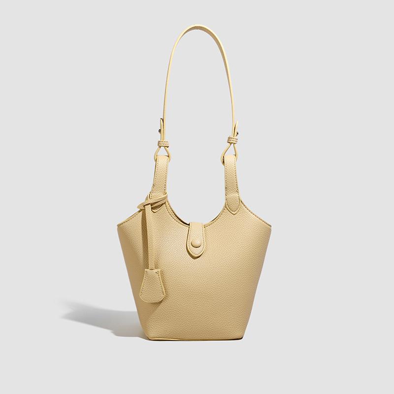 Fashionable Simple and Large-capacity Commuter Bag Bucket Bag Underarm Bag Single-shoulder Crossbody Bag