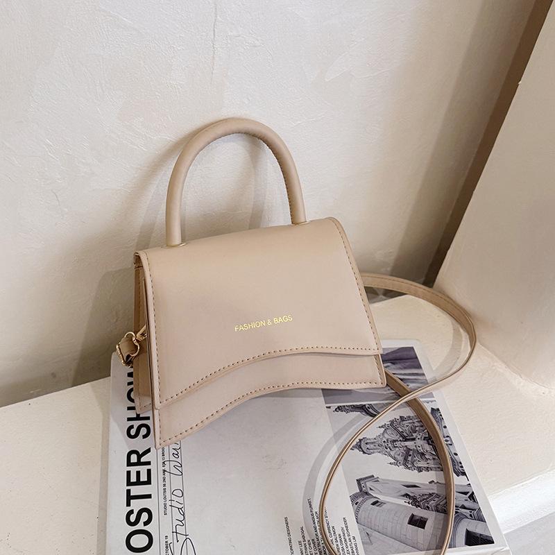 Korean version of foreign style retro ins style trend small square bag women's simple fashion solid color casual light luxury messenger bag