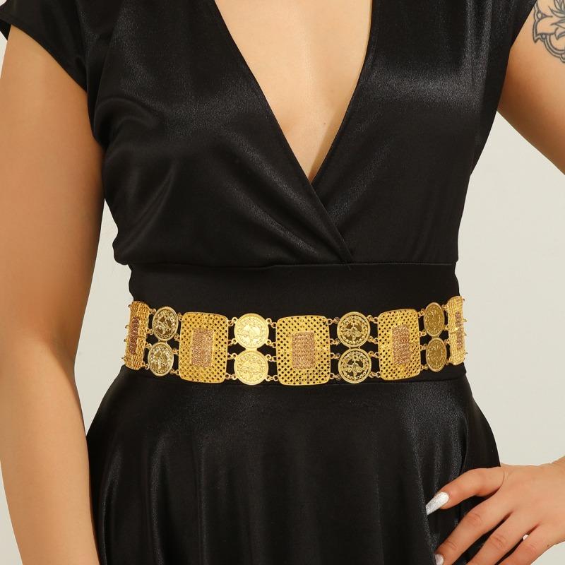 

Mary Golden geometric cutout waist chain with diamond accents - versatile belt for dresses and gowns золотой
