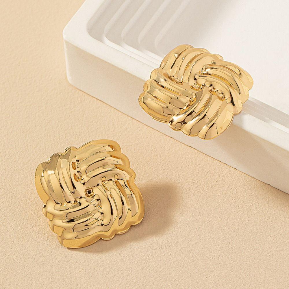 Zinc Zinc Alloy Wave Stud Earrings Square Shaped Twisted Earrings Delicate Ear Studs Daily
