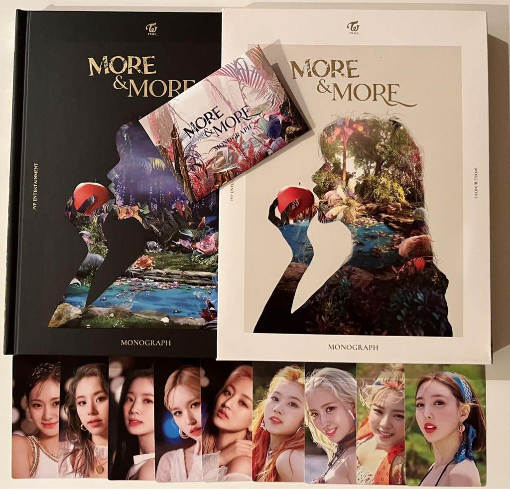 [USED] TWICE More & More Monograph with Trading Card
