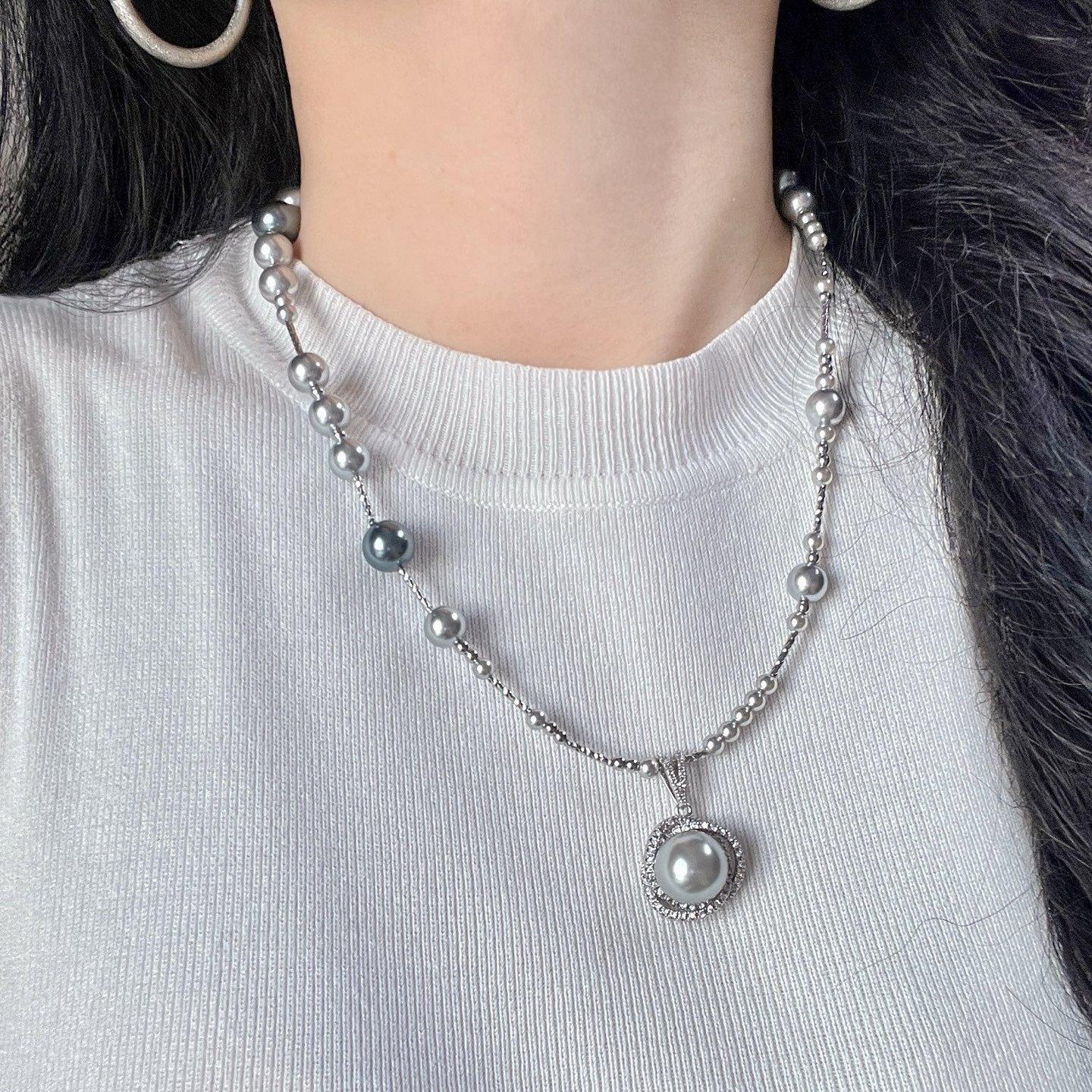 

Retro High-Quality Strong Light And Cold Real Hemp Mixed Color Artificial Crystal Necklace Necklace Sweater Chain Pendant