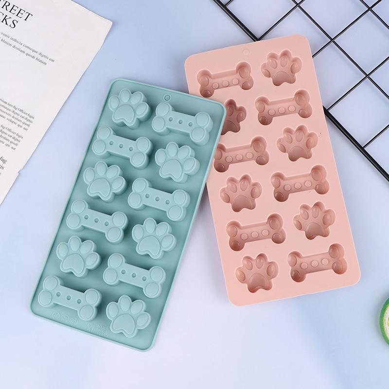 Silicone Puppy Dog Paw Bone Molds Elegant Chocolate Cookie Mold For Baking Non-Stick Dog Treat Molds Suitable For Microwave Oven
