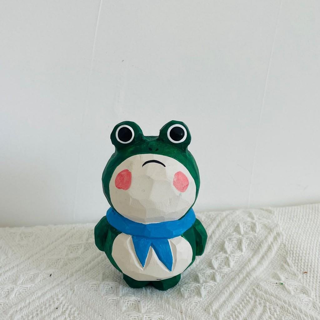 Wooden Frog Decorative Sculpture Handcrafted Gift For Home Decor And Collectors