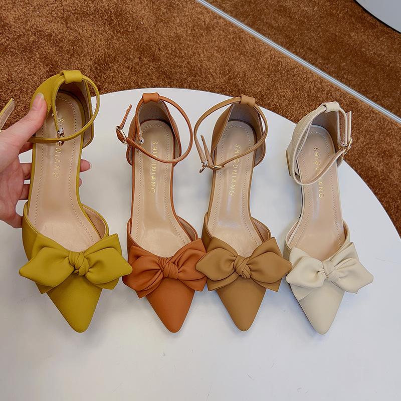 6807-33 Baotou sandals, new in summer 2025, summer 32 small heels 33 small size women's shoes, single shoes