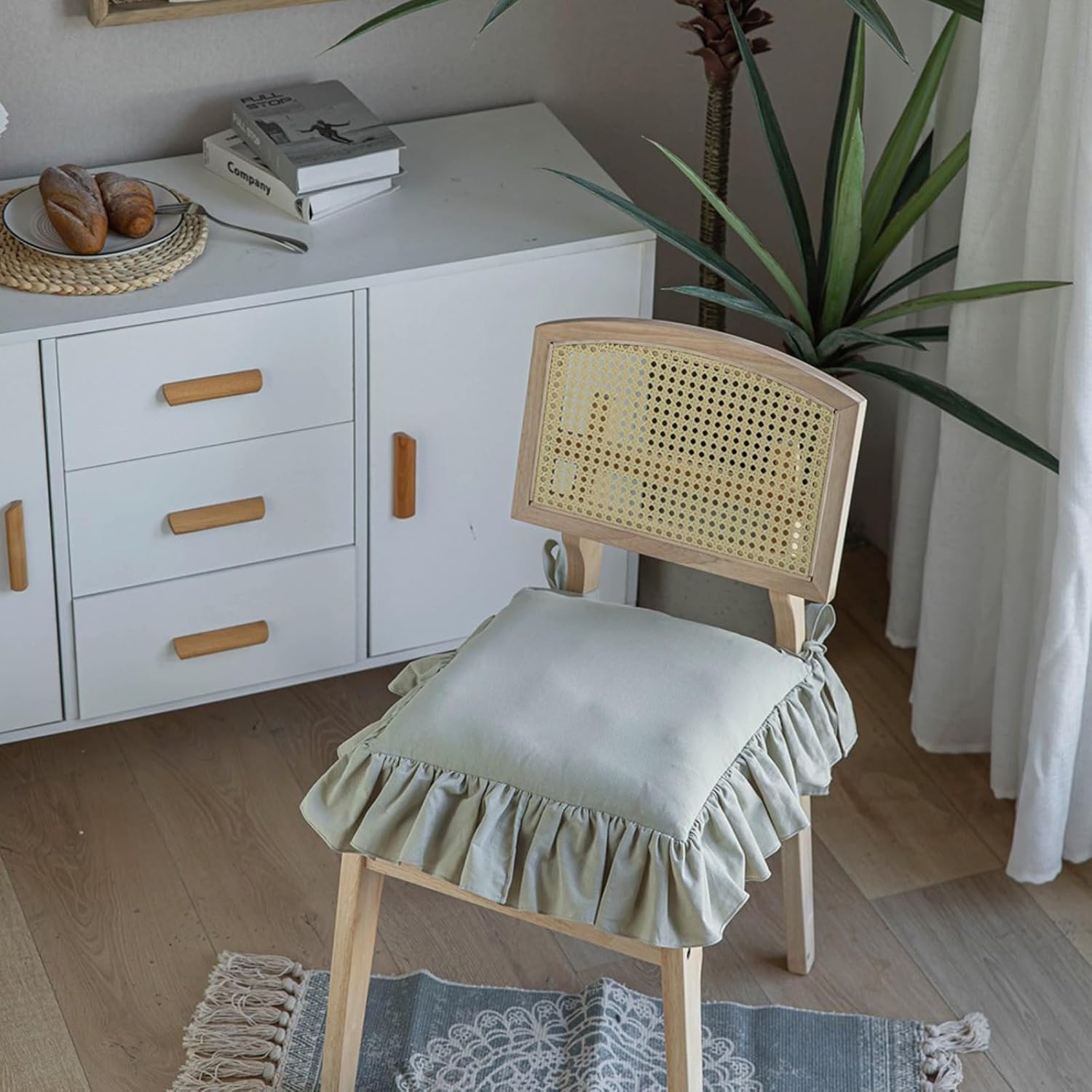 

Набор из 4 подушек для стульев с оборками, чехол на подушку для стула из 100% хлопка в стиле бохо, подходит для гостиной, обеденного стула, стильные подушки для сиденья и спинки 4PCS-40x40cm зелёный