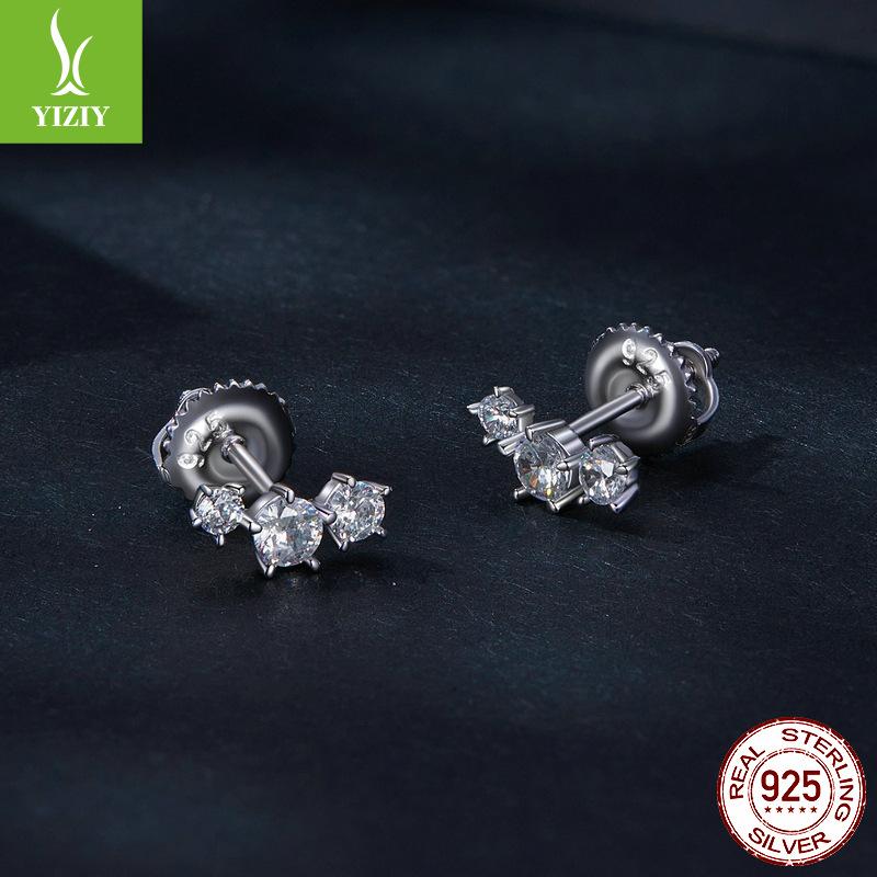 Exquisite And Small Star Moissanite Stud Earrings, Minimalist Premium Style S925 Sterling Silver Threaded Earrings.