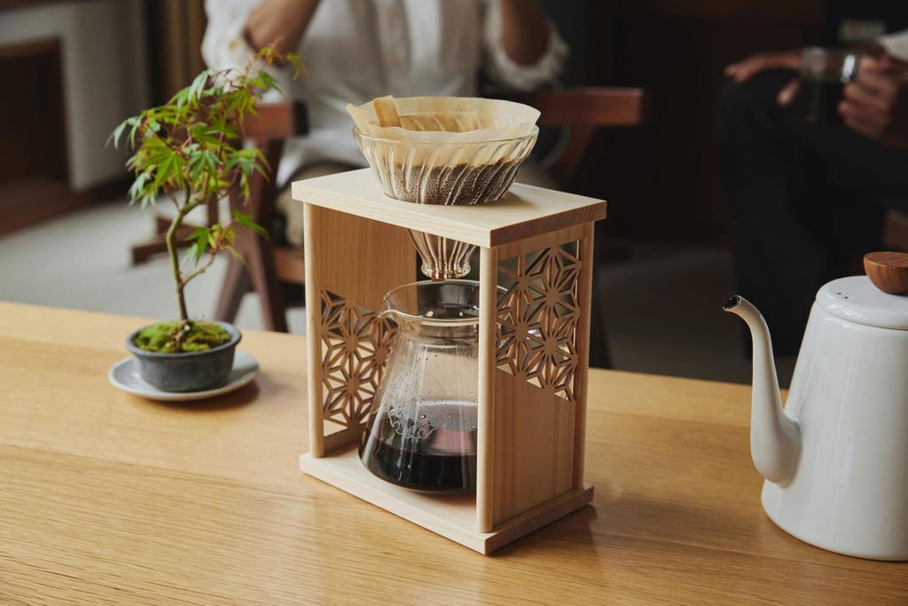 Hario Drip Stand Hemp Leaf Natural 600mL V60 40 Sheets of Serves People Set, Design, Black, Capacity, Dripper, Server, Paper, 1-4 (Natural)