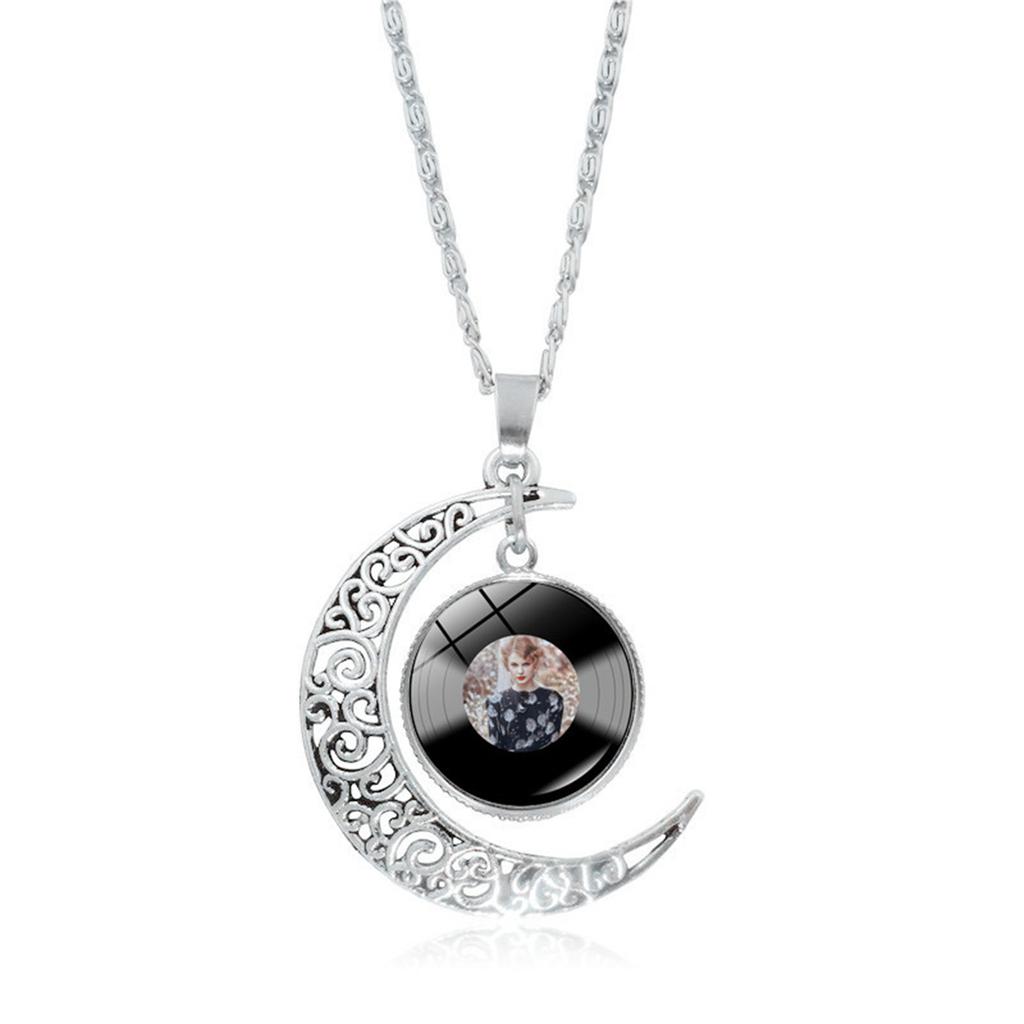 Fashion Jewelry Hollowed Out Moon Mold Black Vinyl Record Pendant Necklace