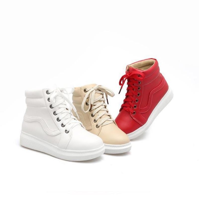 2024 Elegant Women's Boots Ankle New Fashionable High Quality Winter Casual Boot Flat Bottom Flat Heels Plush Strap Women Shoes