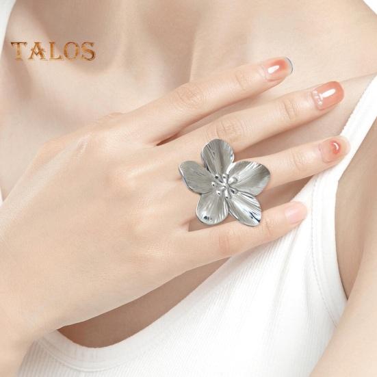 

Кольцо с цветком, регулируемое, полированное, металлическое, сплошного цвета, гладкое, преувеличенного стиля, лепестковое, женское, для выпускного бала, подарок на день рождения, праздничный подарок, ювелирные изделия серебряный