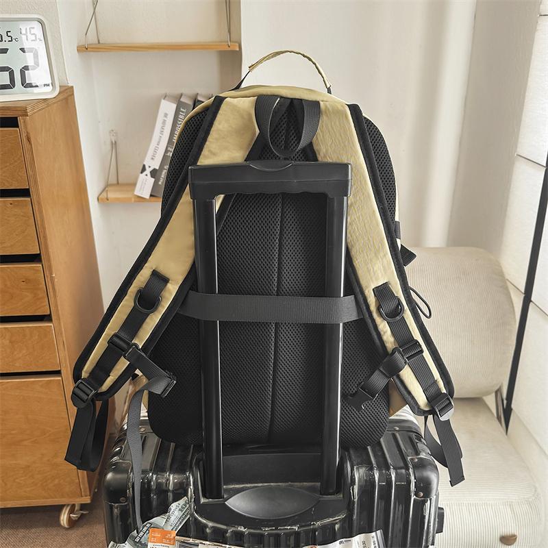 Lightweight Junior High School Student Schoolbag Unisex Large Capacity Backpack