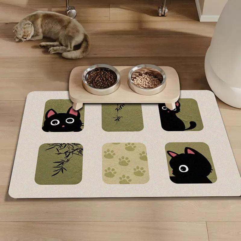 Large Cartoon Pet Placemat for Cats and Dogs - Spill-Proof, Absorbent, Non-Slip, Easy-to-Clean.