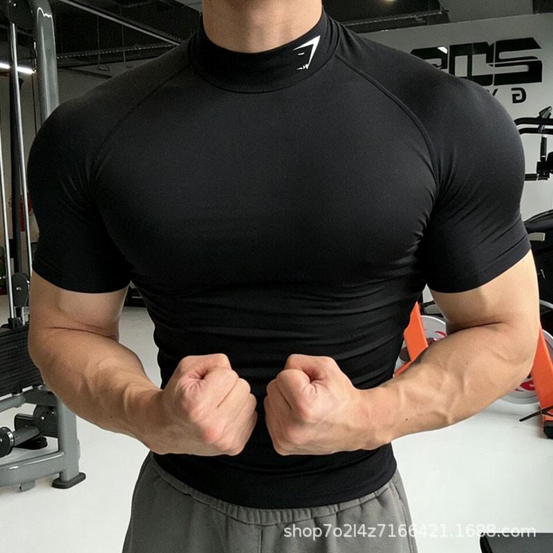 Herren Shark Sport-T-Shirt mit Schnelltrocknung - Kurzarm, Hoher Kragen, Atmungsaktiv, Elastisch, Enganliegend für das Training.