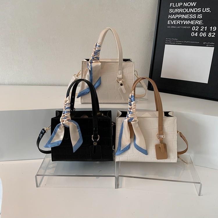 Handbag Female Office Worker Commuting Large Capacity Texture Versatile Fashion Shoulder Messenger Bag Niche Women Bag