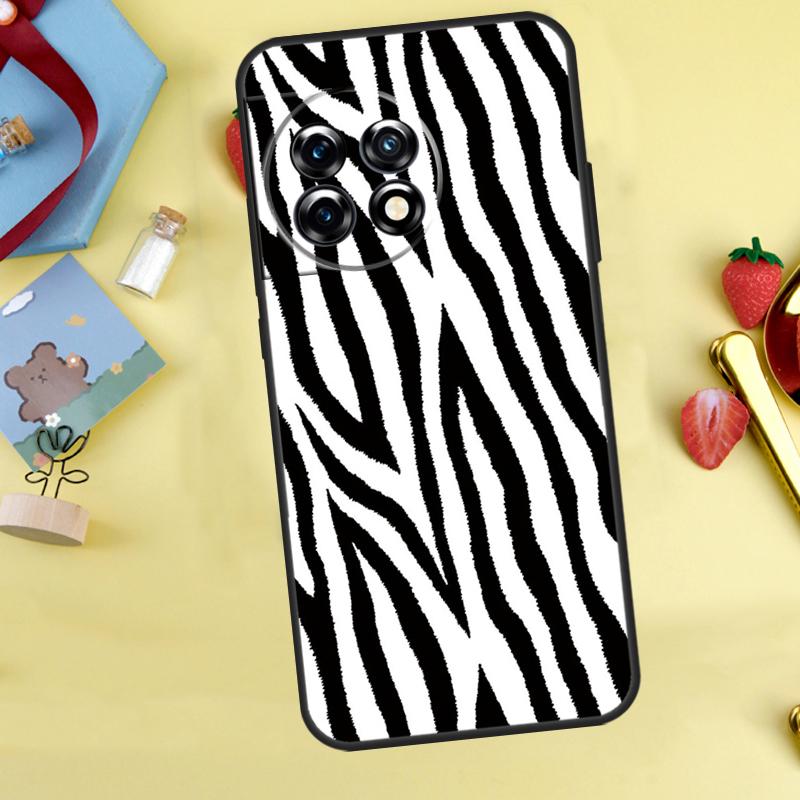 Animal Pattern Zebra Print Cover For OnePlus 13R 13 12 12R 11 10 Pro 8T 10T OnePlus Nord 4 CE 2 3 Lite N30 N10 N20 Case