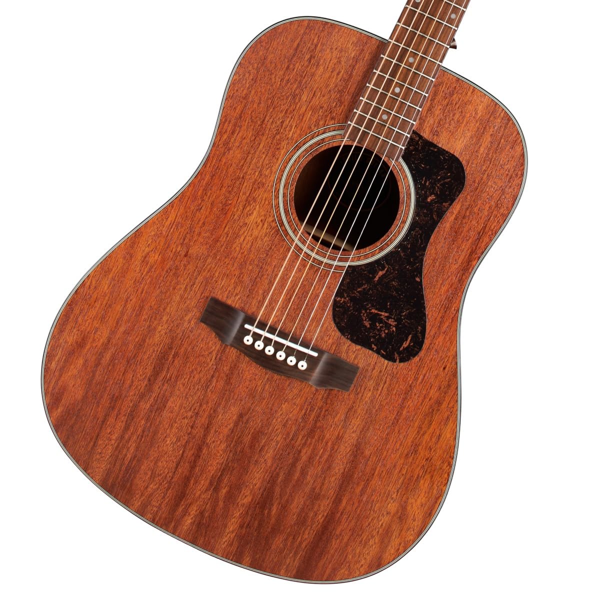 

Акустична гітара Guild серії 300 з червоного дерева Single Plate Top D-320