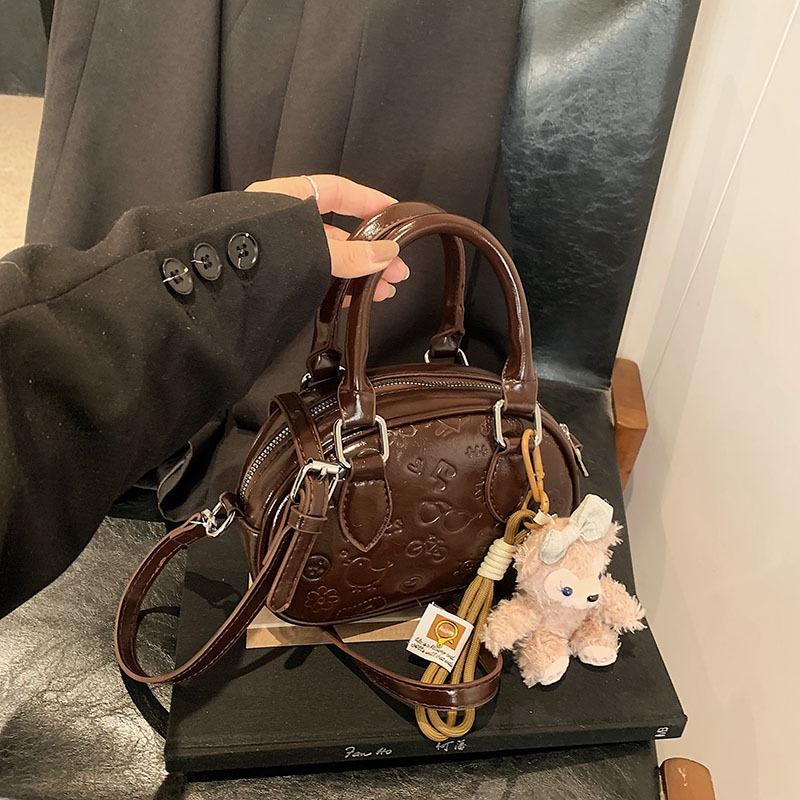 High-end Small Bag Women's New Popular Versatile Messenger Bag Fashionable Portable Bowling Bag