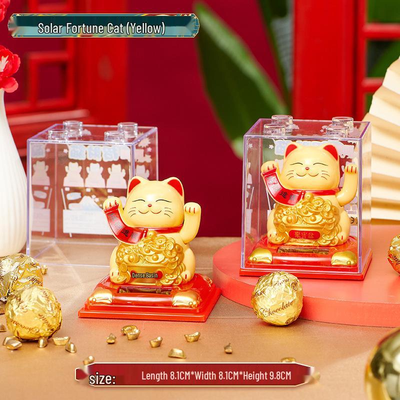 Solar-Powered Waving Lucky Cat Ornament for New Year and Car Dashboard