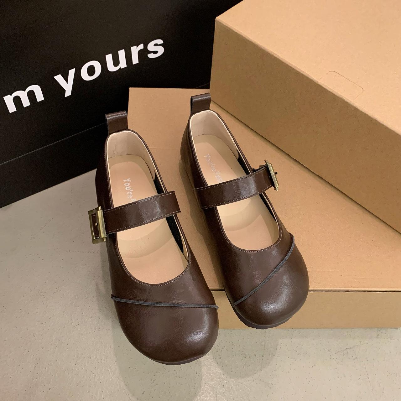 

Туфли женские с плоским дном и неглубоким горлом 2025 года, новые белые туфли Мэри Джейн на лето, универсальные, с юбкой, прилив 40